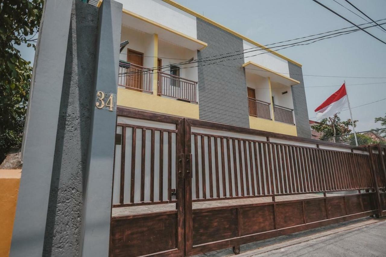 Reddoorz Syariah Near Pahoman Stadium Lampung Bandar Lampung Exteriör bild