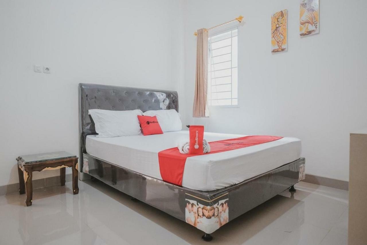 Reddoorz Syariah Near Pahoman Stadium Lampung Bandar Lampung Exteriör bild
