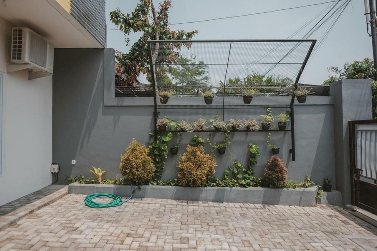 Reddoorz Syariah Near Pahoman Stadium Lampung Bandar Lampung Exteriör bild