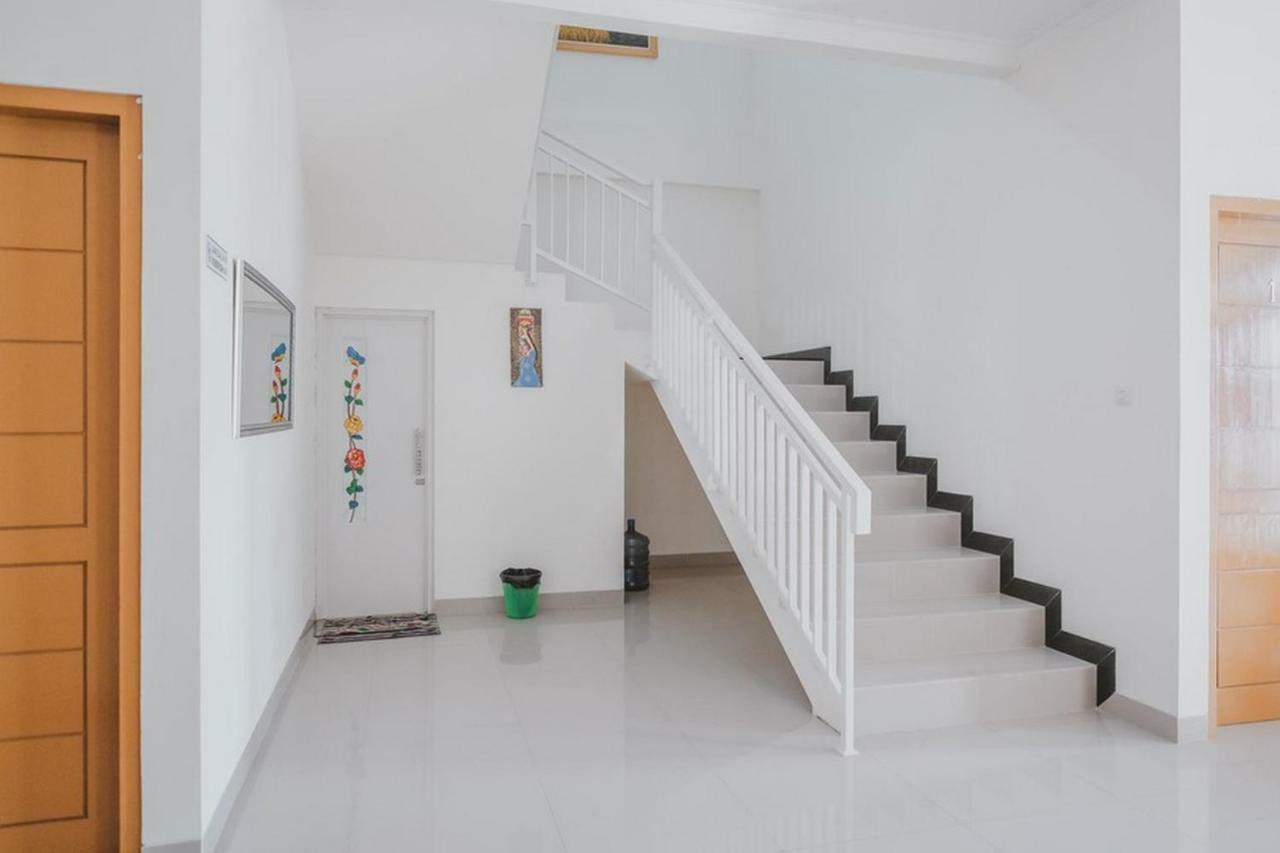Reddoorz Syariah Near Pahoman Stadium Lampung Bandar Lampung Exteriör bild