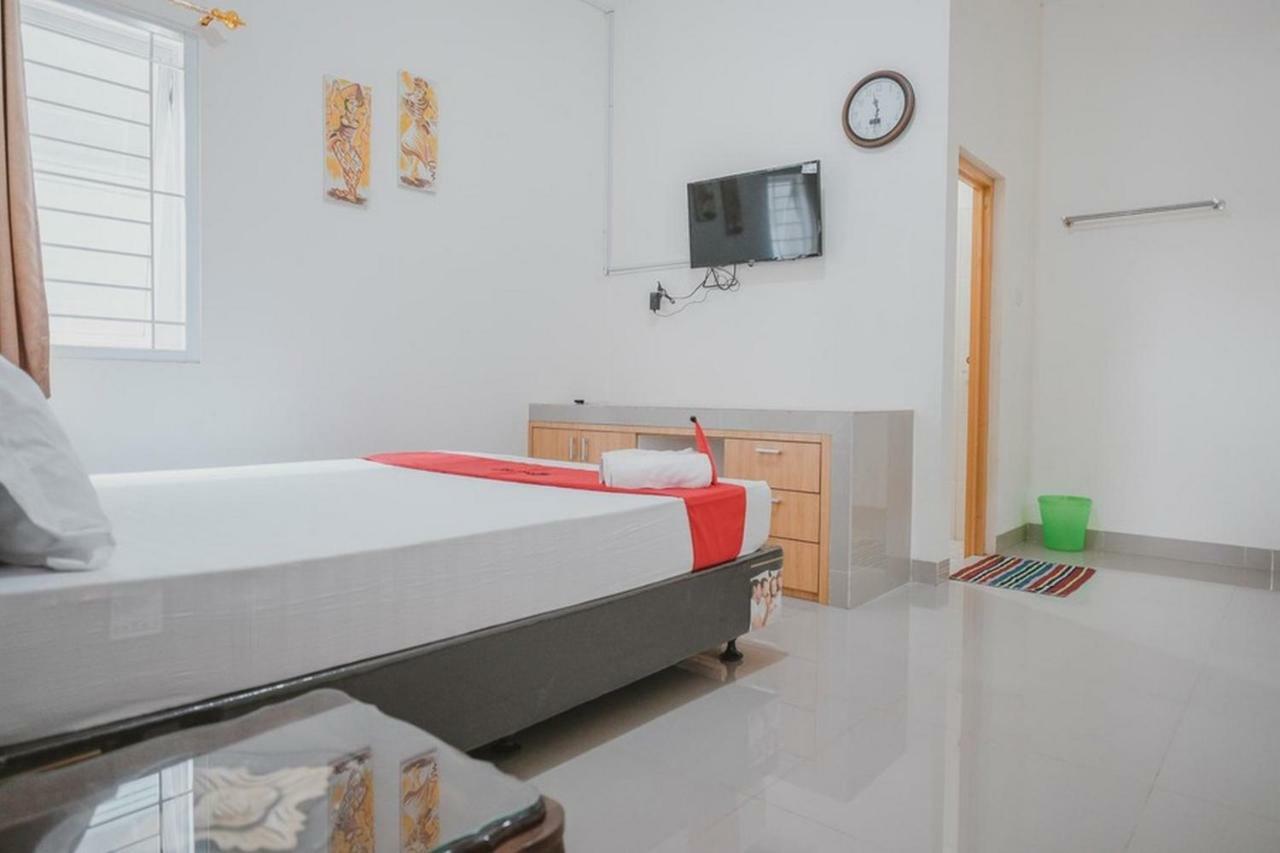 Reddoorz Syariah Near Pahoman Stadium Lampung Bandar Lampung Exteriör bild